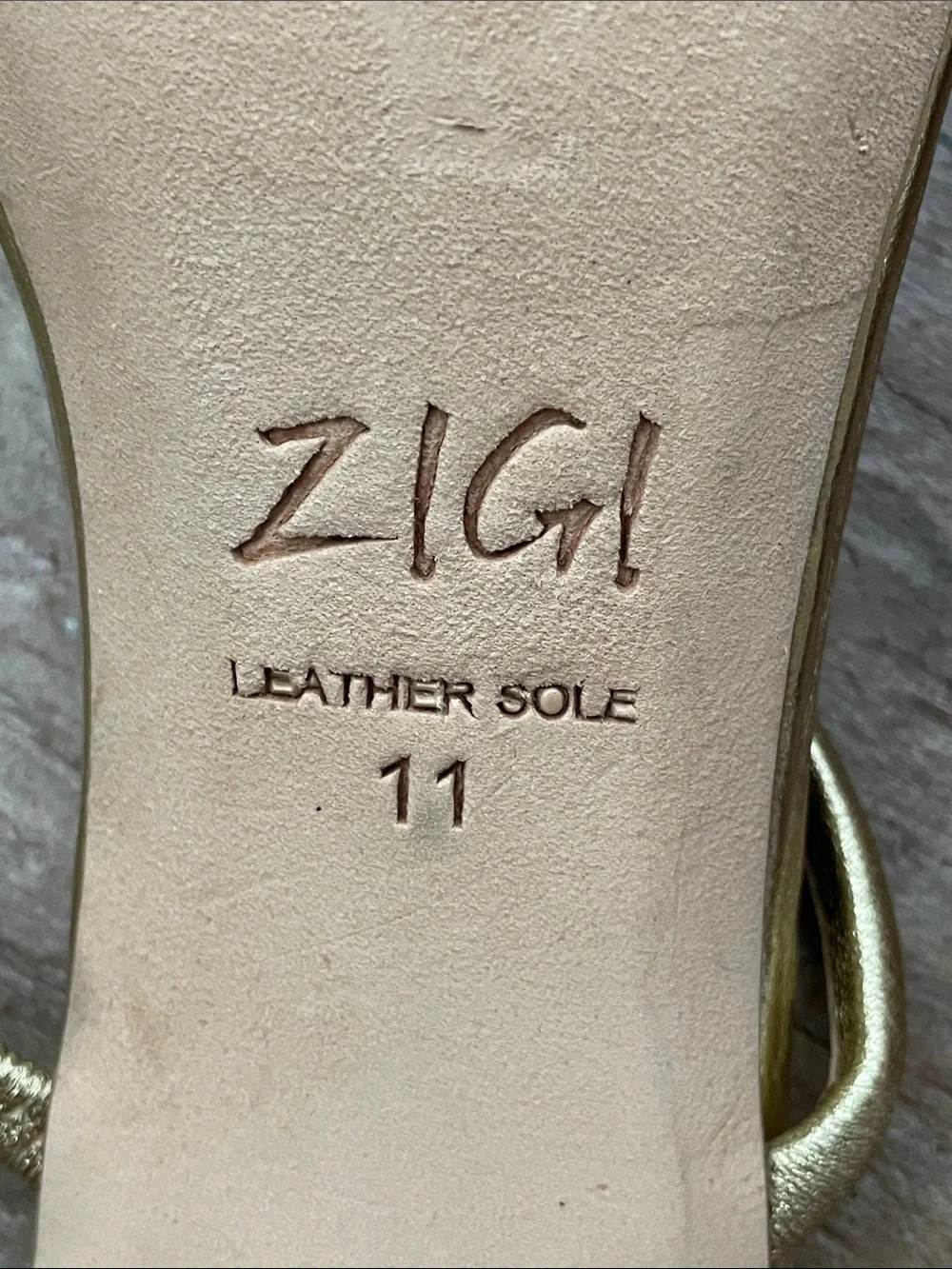 ZIGI Strappy Stiletto Sandal Gold Leather Star Heel Sz 11